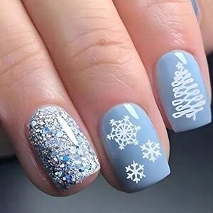 24-Pc Winter Delight Short Press-On Nails Kit BRAND NEW